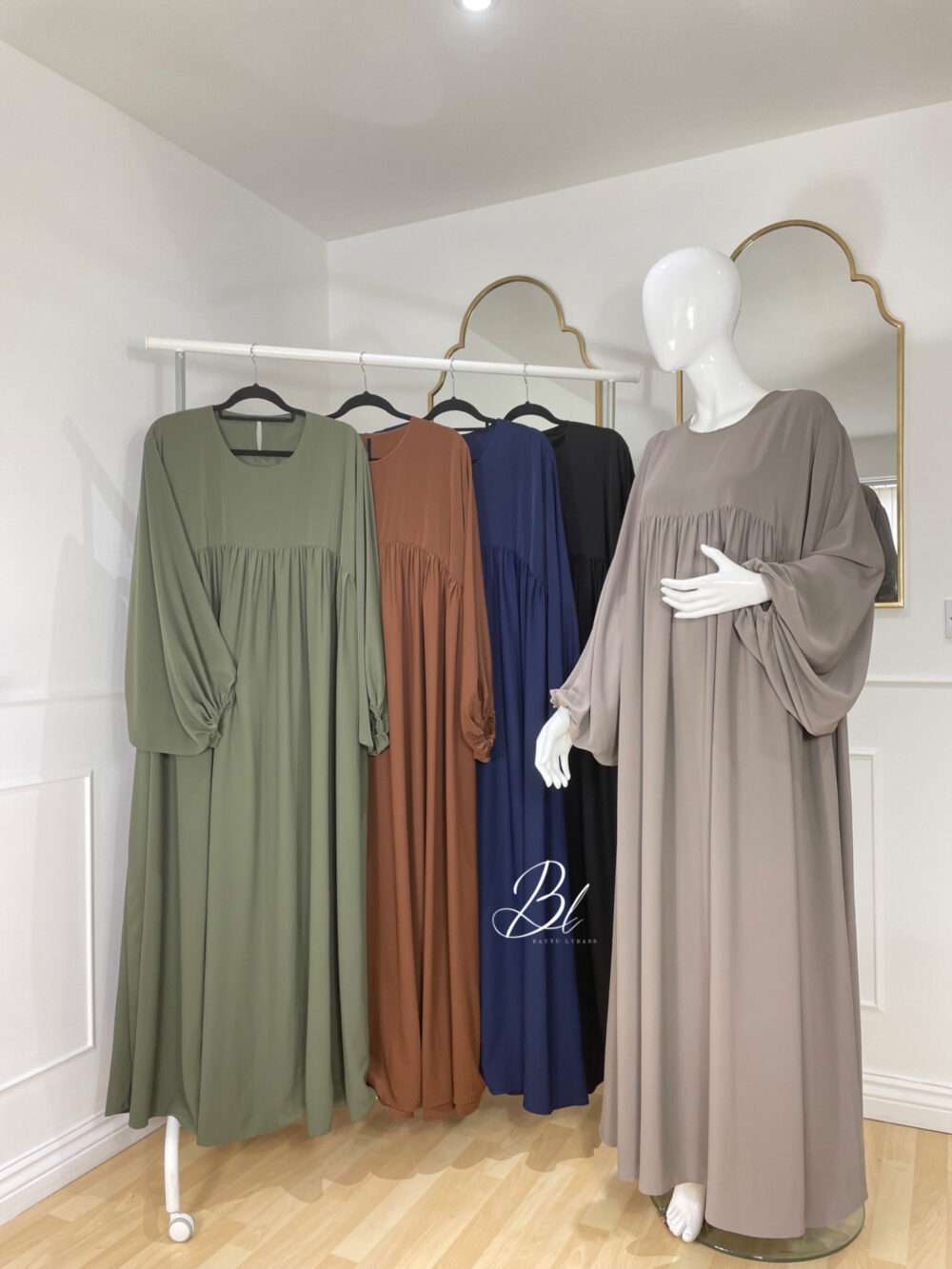 Naia Abaya Medina Silk (more colors) – Image 31