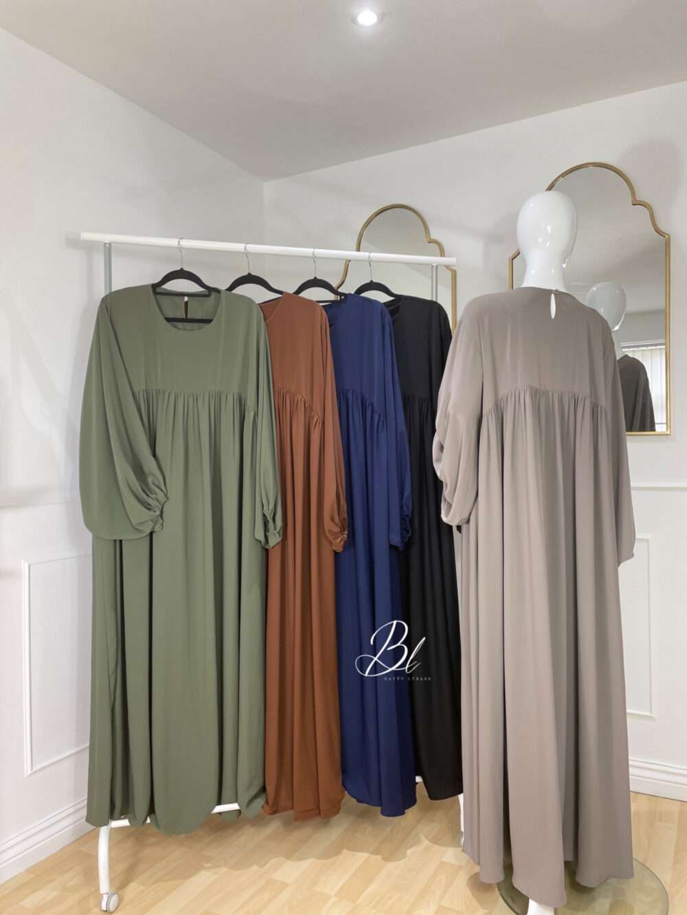 Naia Abaya Medina Silk (more colors) – Image 32