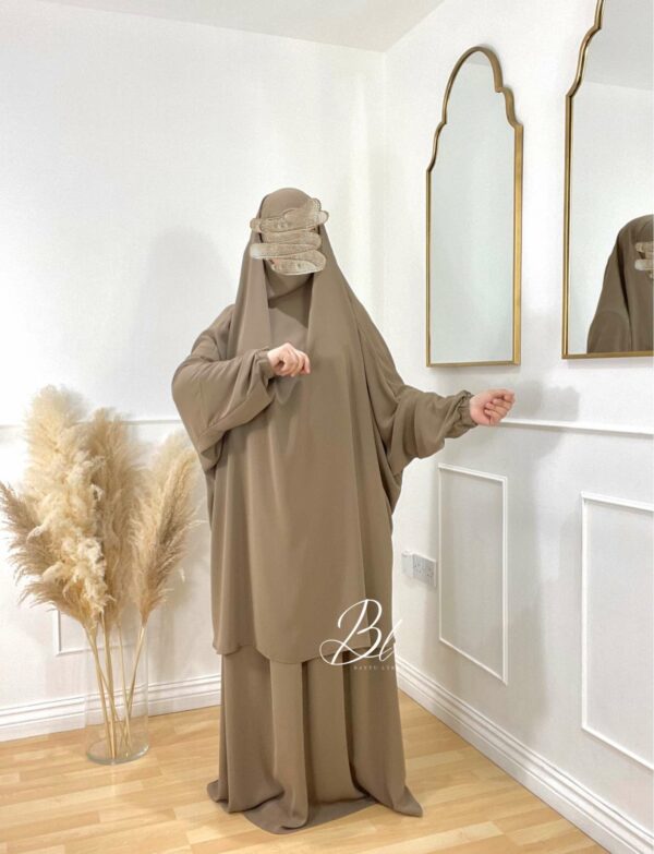 Hawa Jilbab Medina Silk (more colors)
